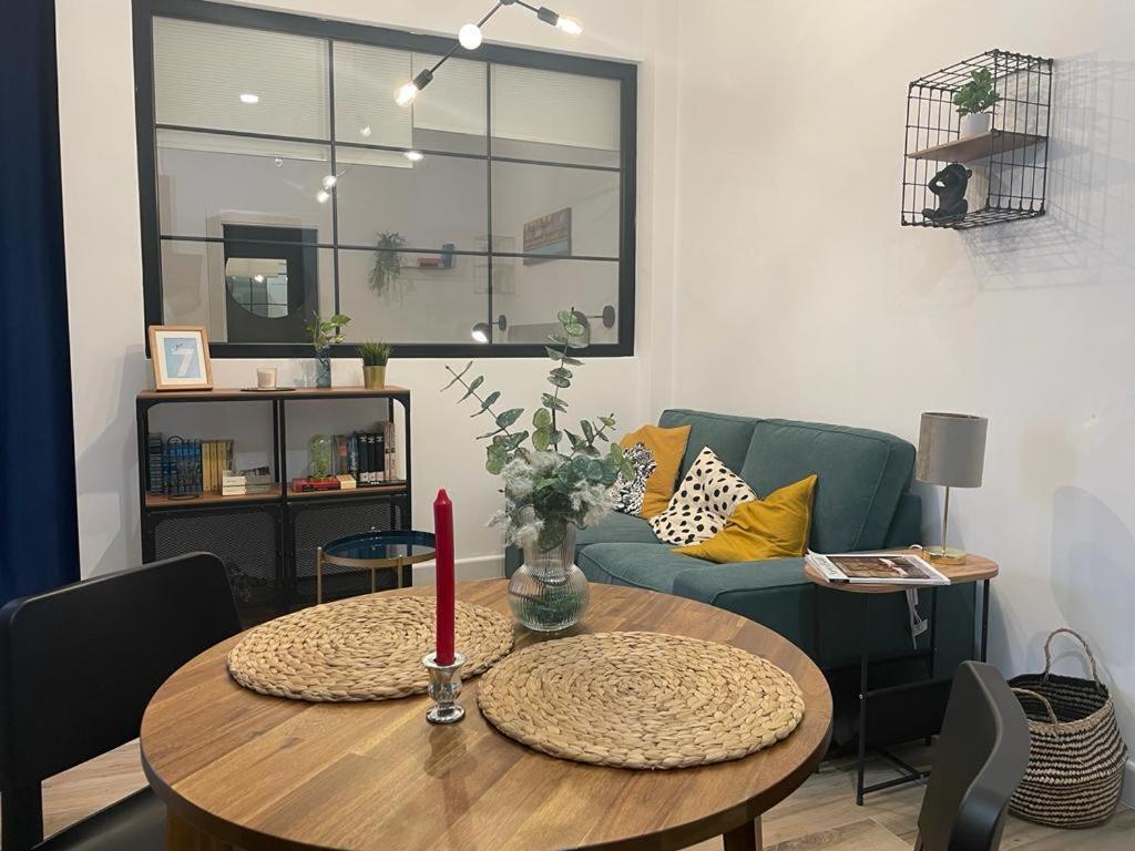 Apartamentos Sol Y Luna La Línea de la Concepción Extérieur photo
